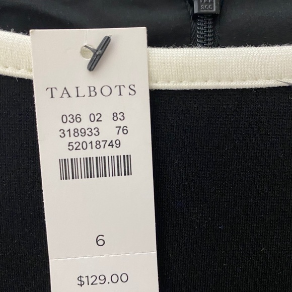 Black Professional Dress with Ribbon sleeves - Picture 4 of 4